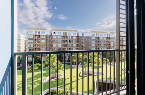 Kathu Apartment | C262 Relax 2BR Condo with Pool and Full Gym