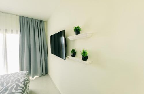 Trikomo Apartment | Caesar Resort 2 Bedroom Home, Long Beach, Iskele, North Cyprus