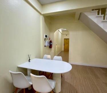 Nai Mueang Apartment | Caesar's Corner 3 Bedroom House