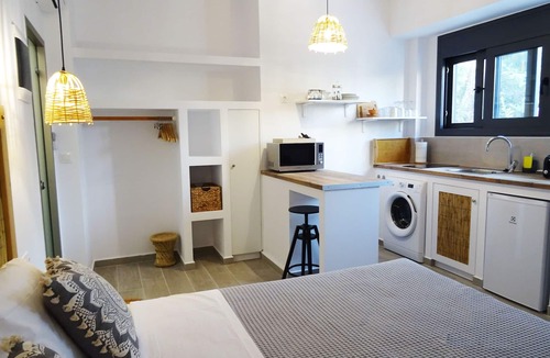 Ixia Apartment | Callas Residence