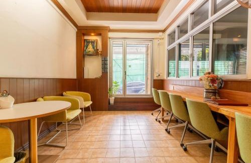 Rama 9 Hotel | Calmly Stay Ratchada