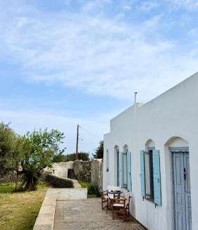 Apollonia House | Captains Garden House