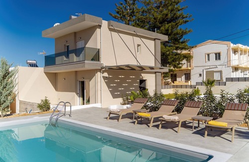 Adelianos Kampos Villa | Casa De Campo