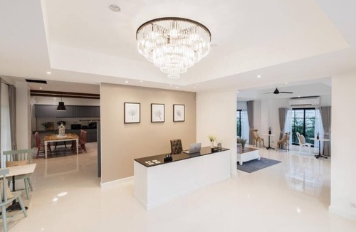 Pratunam Bed & Breakfast | Casa Luna
