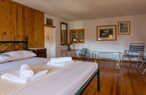 Votsi Villa | Casa Milos Villa 190m to the beach