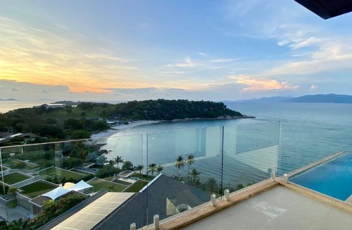 Moo 5 Villa | Casa Nicola Amazing Se View Villa in Koh Samui