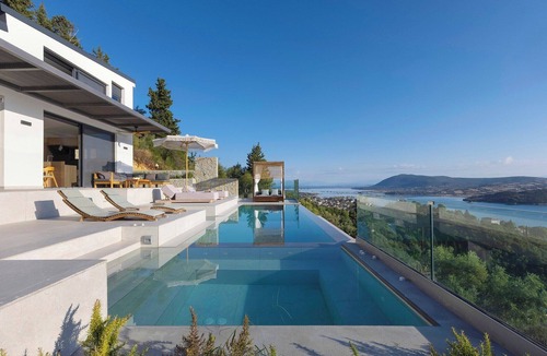 Katouna Villa | Casa Rosemary - Two Bedroom Villa, Sleeps 4