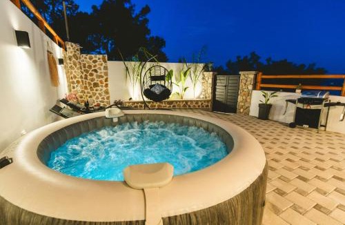 Stegna House | Casa Zoe Luxurious Retreat