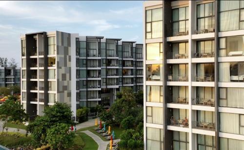 Bang Tao Apartment | Cassia 1 BR Sea View apt by NLA