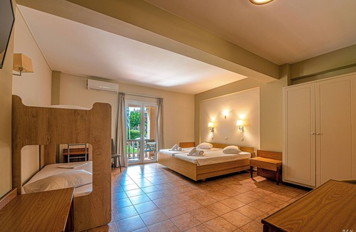 Alissos Hotel | Castella Beach