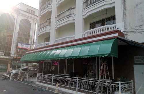 Hat Yai Apartment | Cat Bed