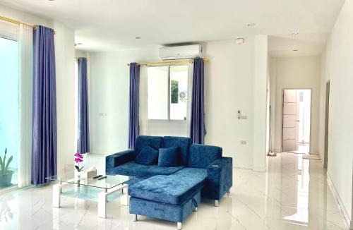 Pong Villa | Cattleya Pool Villa, Mabprachan Lake, Pattaya