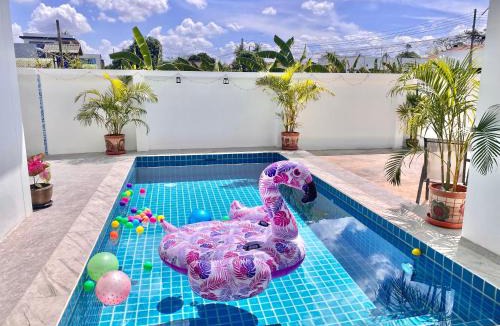 Pong Villa | Cattleya Pool Villa, Mabprachan Lake, Pattaya