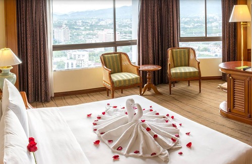 Wat Ket Hotel | Centara Riverside Hotel Chiang Mai