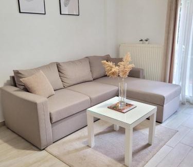 Florina Apartment | Center River Apartment