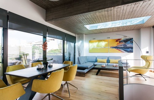 Thissio Apartment | Central Apartment with Latest Luxuries and Monumental Views (3rd floor)