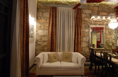 Athens Villa | Central Athens Period House with Pool