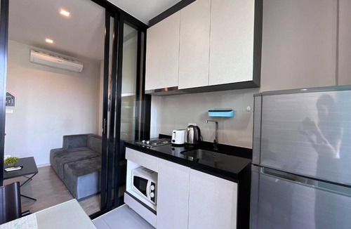 Pattaya Bay Apartment | Central Pattaya Condo High Floor With A View
