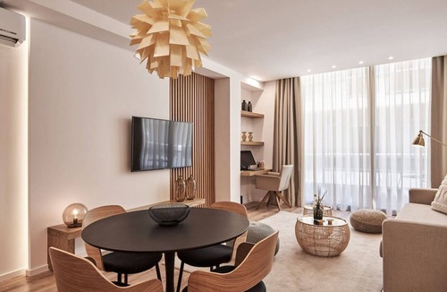 Kolonaki Apartment | Charitos boutique Apt, Kolonaki