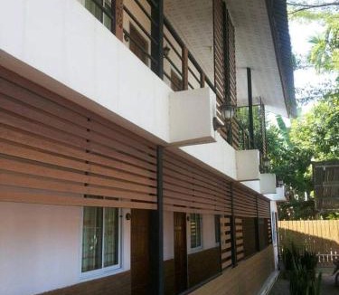 Trang House | Charlee House