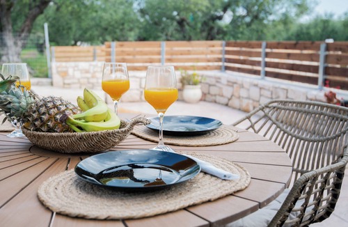Romirion House | Charming 2-bedroom country house with WiFi, AC in Zakynthos