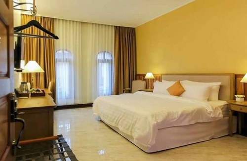 Nakhon Sawan Hotel | Chateau de Bear Hotel