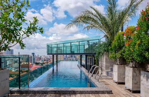 Phnom Penh City Centre Hotel | CHECK inn Phnom Penh Royal Palace