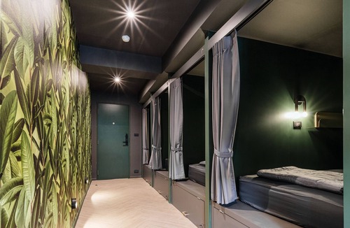 Din Daeng Hostel | Cher Hostel Bangkok