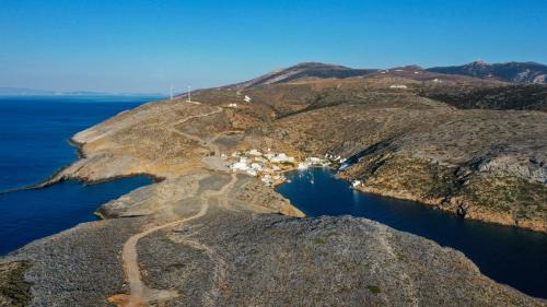 Herronisos House | Cheronissos View