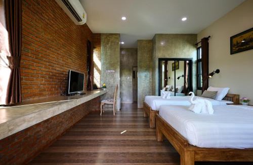Saraphi Hotel | Chiang Mai Garden Bungalows