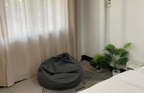 Chang Khlan Hostel | Chiang Mai Home