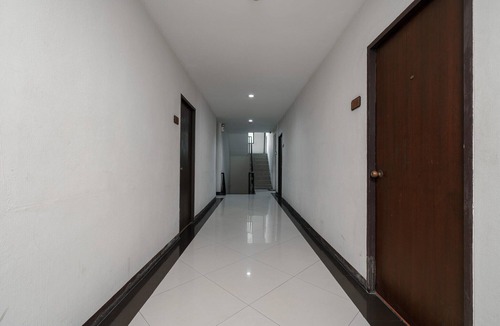 Lak Si House | Chic Solo Getaway | Deluxe Comfort Near Old Town