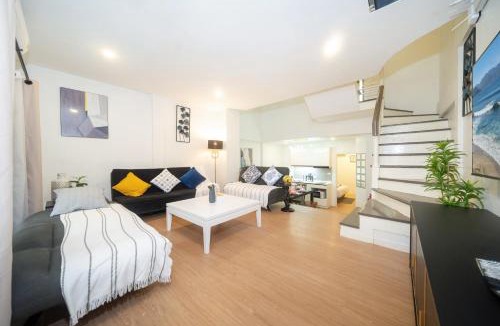 Patong House | Chill Beach Bangla comfy bed and pool 3 bedrooms 10pax
