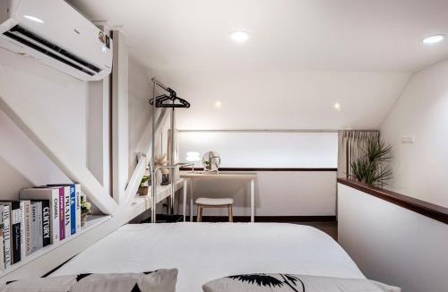 Chakkrawat Villa | Chinatown Thai Style 2BR TownHouse,Near MRT&Pier