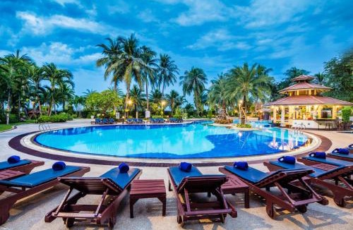 North Pattaya Resort | Cholchan Pattaya Beach Resort - SHA Extra Plus