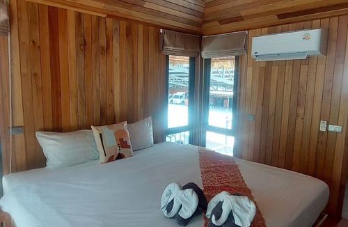 Ko Lanta Hotel | Chomview Lanta Water Park Resort
