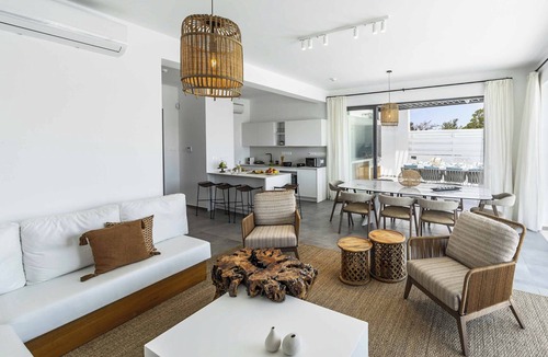 Pernera Villa | Chris Le Mare Gold Luxury Villa