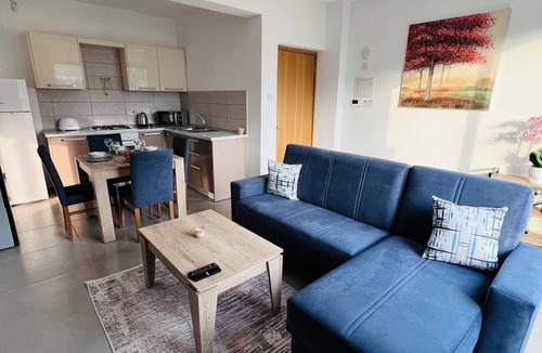 Zeytinlik Apartment | City Center/Netflix Included/Cosy Space
