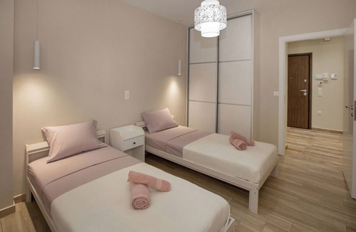 Mousio Apartment | City Harmony Respite by GHH