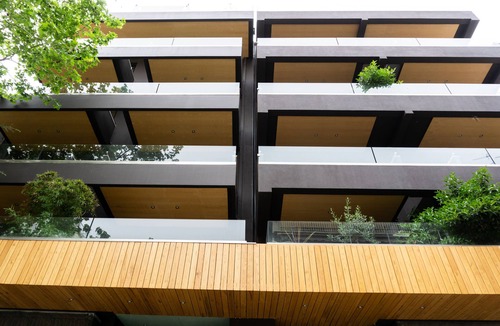 Zavlani Apartment | City Loft Hotel