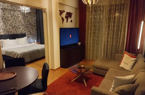 Larissa Apartment | CityHome2