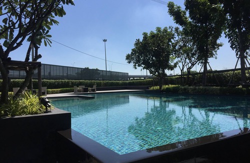 Prawet Apartment | Close to Suvarnabhumi Airport, Spacious modern studio with wifi, IPTV, Coffee