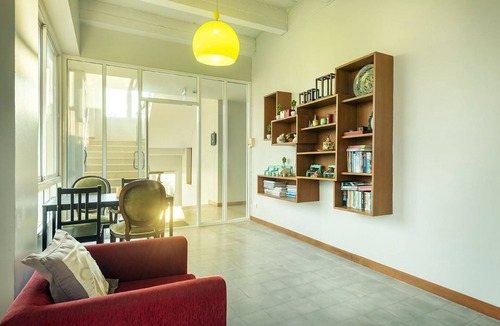 Wat Bowon Niwet Hotel | Collection O Dinso Home Boutique