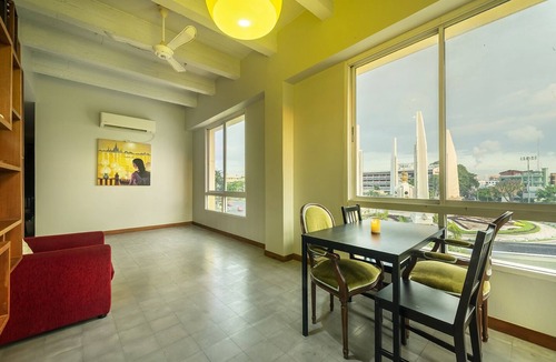 Wat Bowon Niwet Hotel | Collection O Dinso Home Boutique