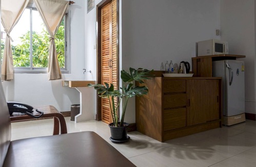 Bang Kho Laem Hotel | Collection O Howard Square Boutique Hotel