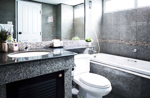 Yan Nawa Hotel | Collection O The Step Sathorn