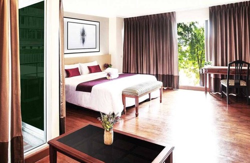 Yan Nawa Hotel | Collection O The Step Sathorn