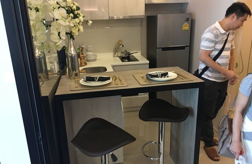 Huai Khwang Condo | Condo in downtown Bangkok