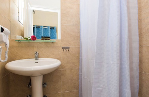 Gerakini Hotel | Coral Blue Beach Hotel