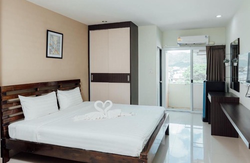 Kho Hong Hotel | Corner One Residence